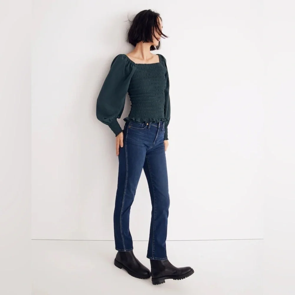 Madewell Lucie Bubble Sleeve Smocked Top in Dark Green